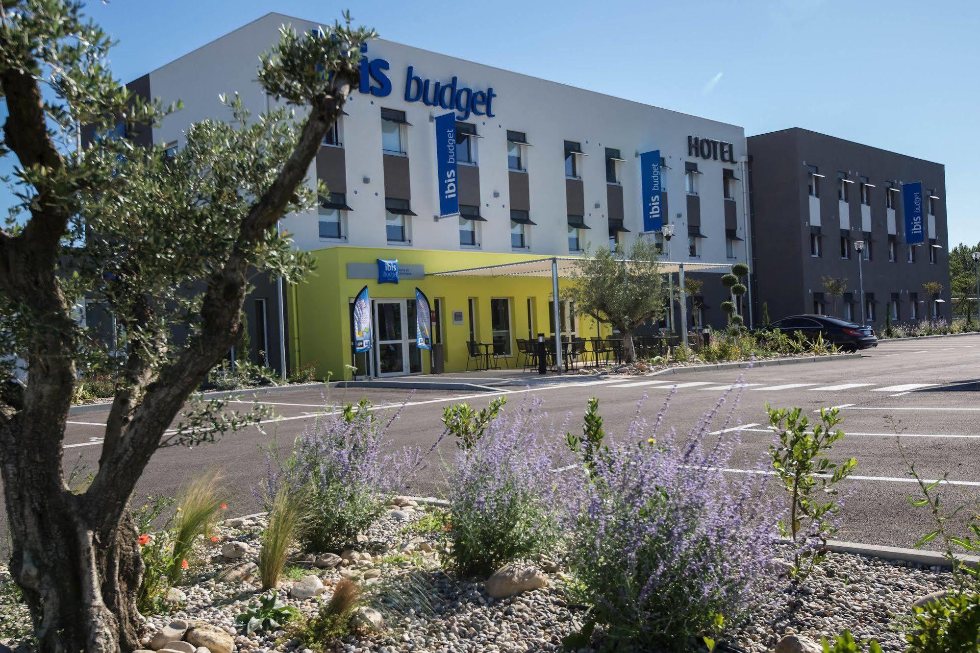 Ibis Budget Porte De Camargue Saint-Martin-de-Crau Εξωτερικό φωτογραφία